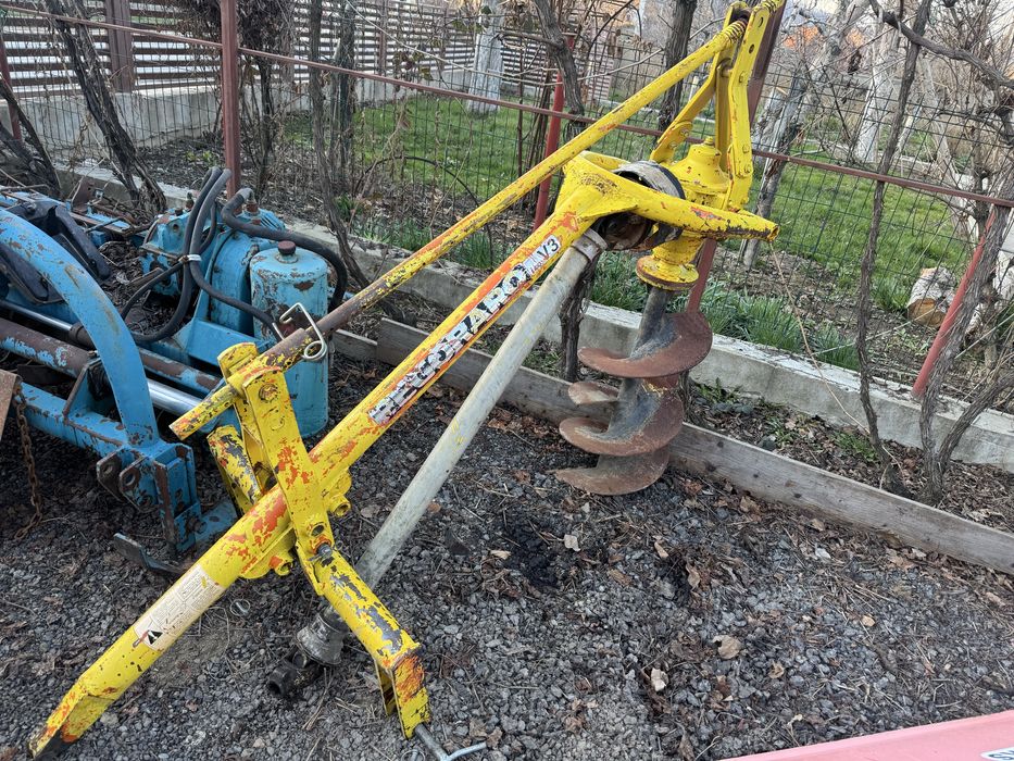 Sfredel burghiu foreza gropi pamant