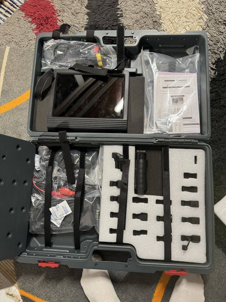 Vand tester auto Launch
