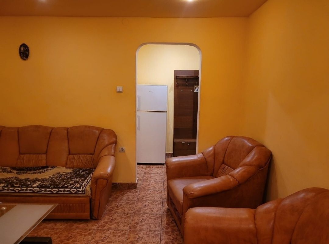 De închiriat apartament 2 camere – Brăila, Viziru 1