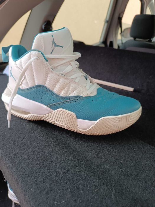 Кожени маратонки Jordan