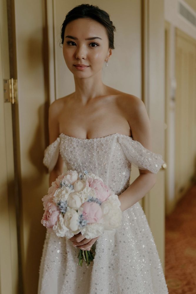 Свадебное платье от White Swan