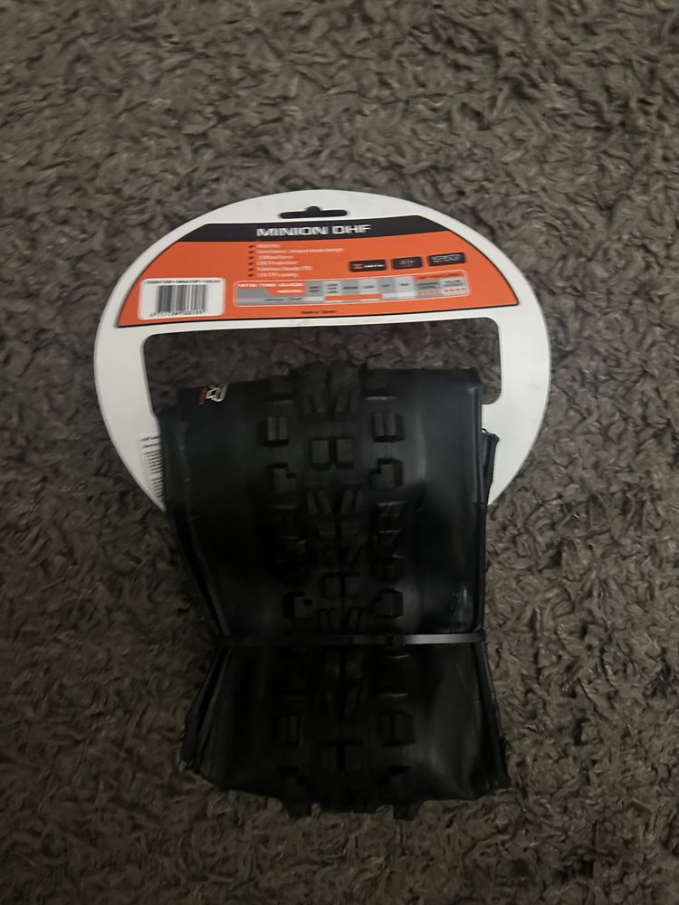 Vand cauciuc maxxis minion dhf 24x2.4