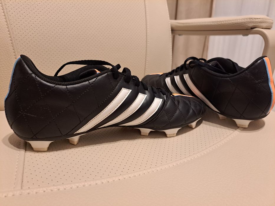 Ghete Fotbla Adidas 11Questra FG