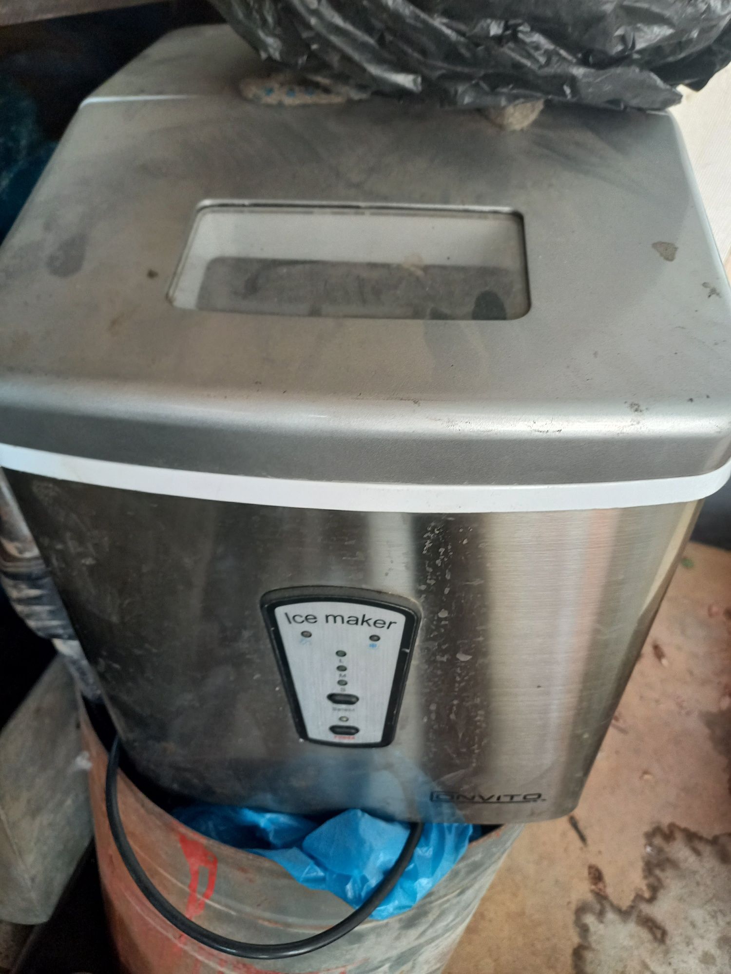 Продам льдогенератор