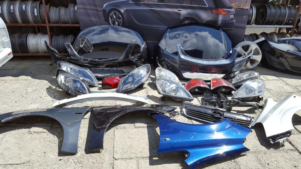 Opel Zafira B, C , faruri xenon, bări protecție, capote