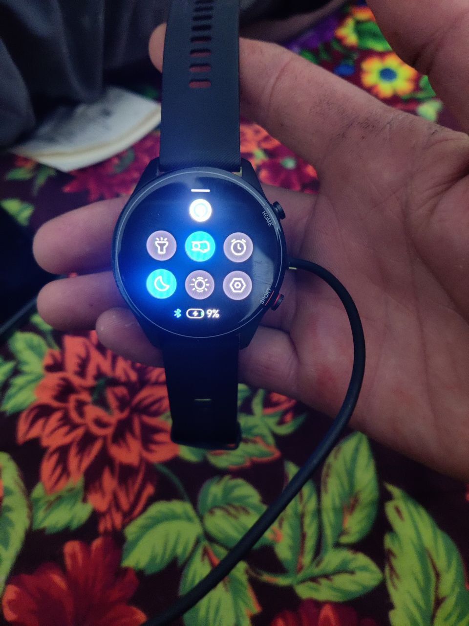 Mi Watch sotiladi holati zoʻr hamma funksiyalari ishledi