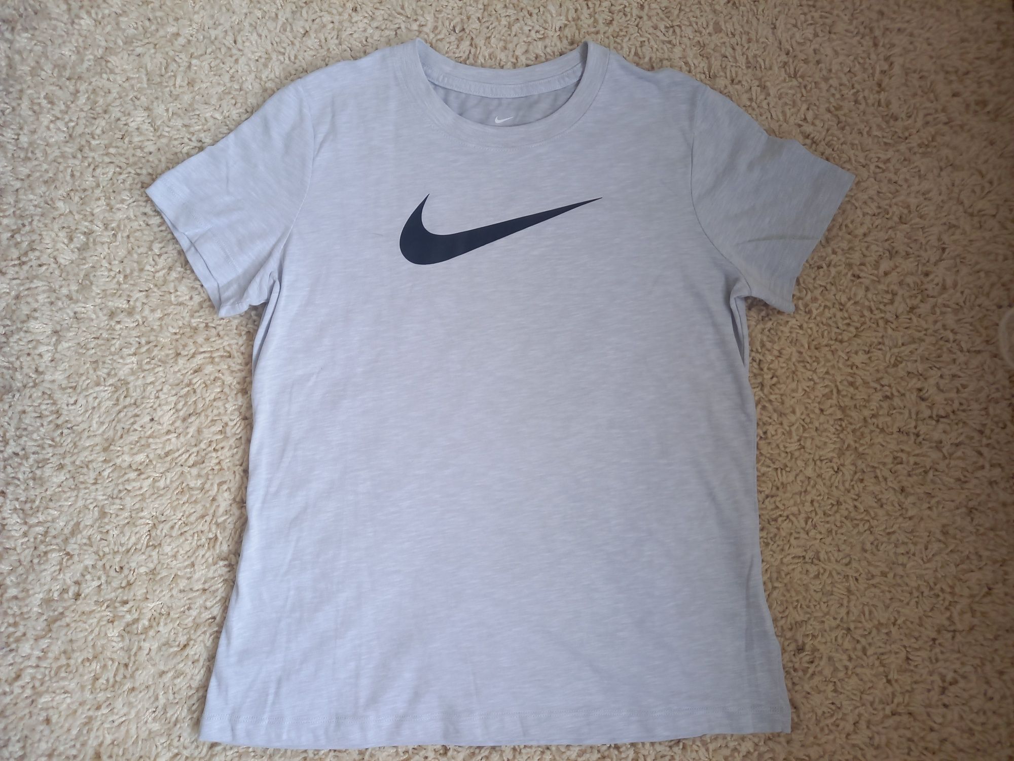 Tricou Nike nou original damă/fete S/M 36/38 bumbac sport