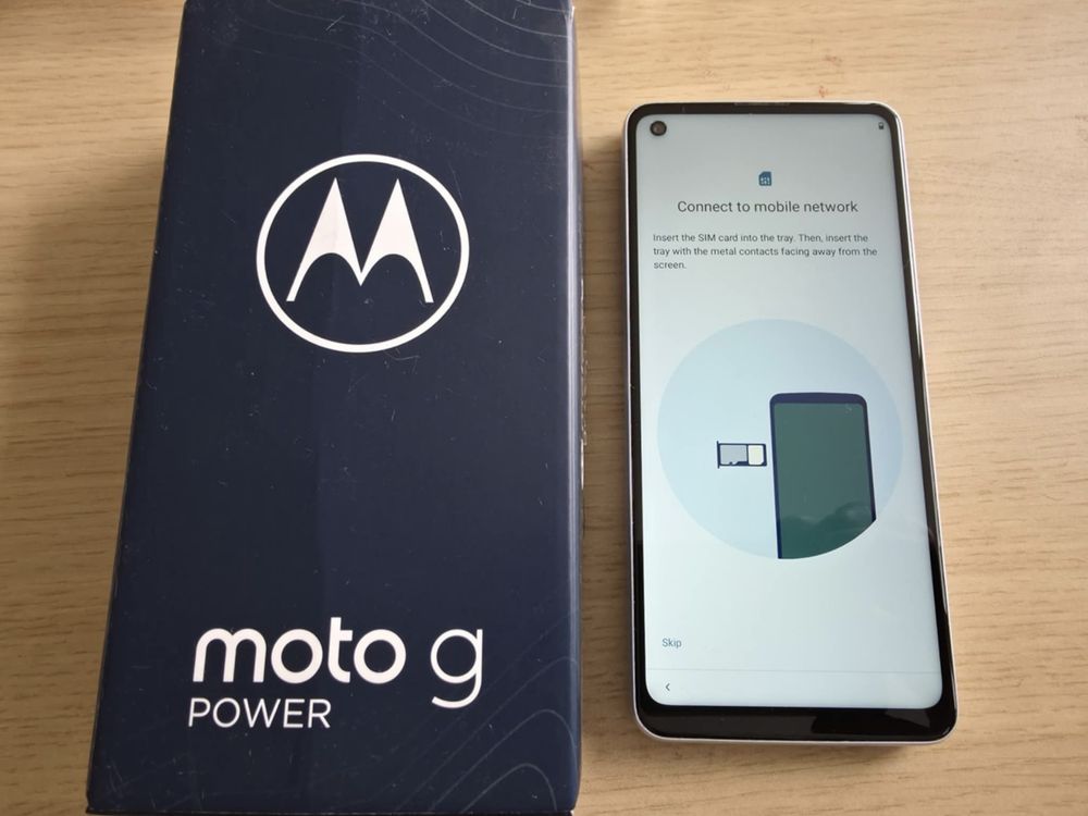 Motorola Moto g power Polar Silver като нов