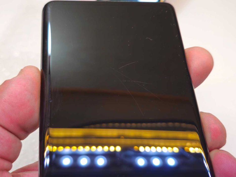 Oneplus 8 Pro ,linie display #77498