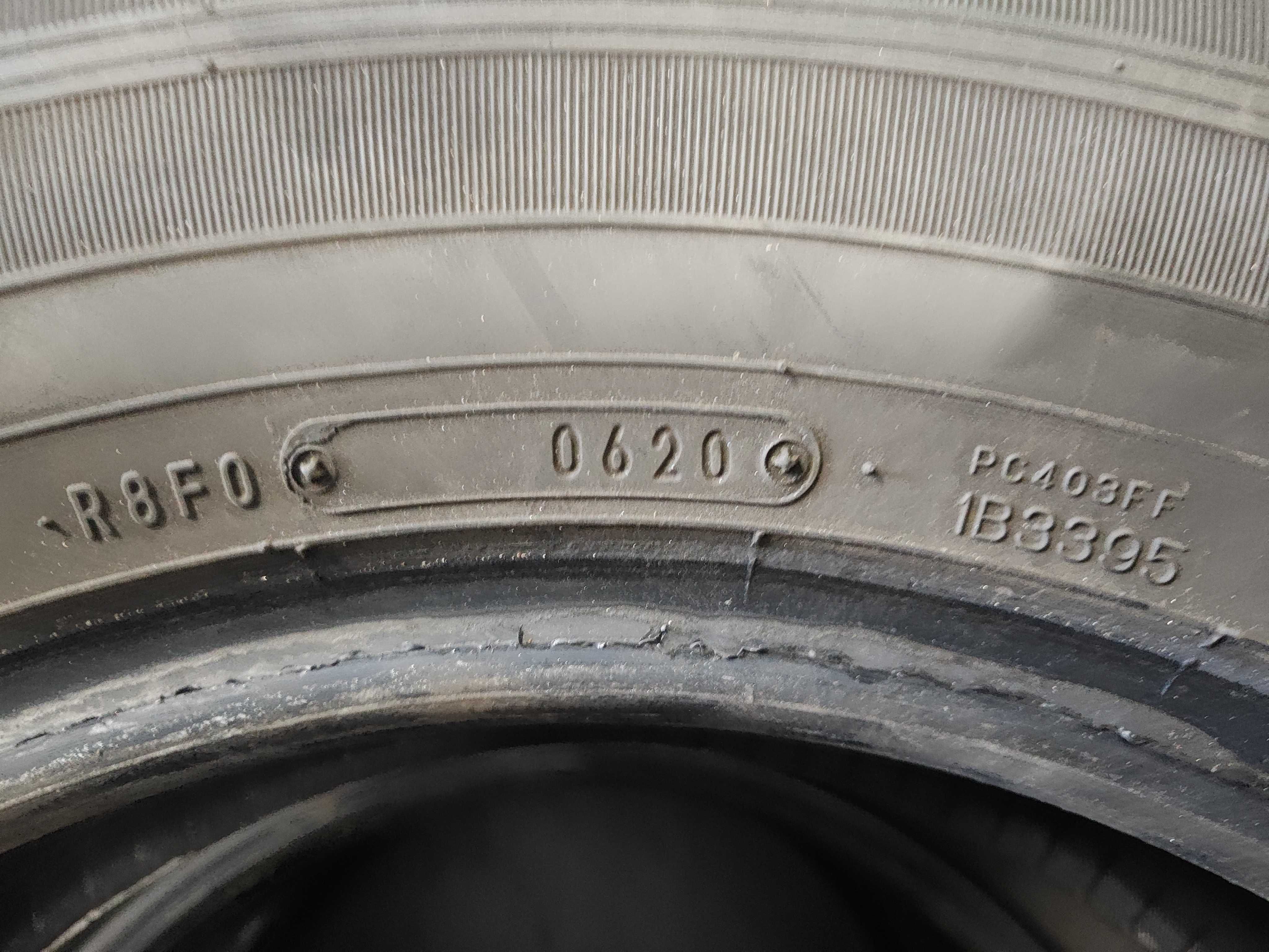 4бр.летни гуми 215/75/16C Falken