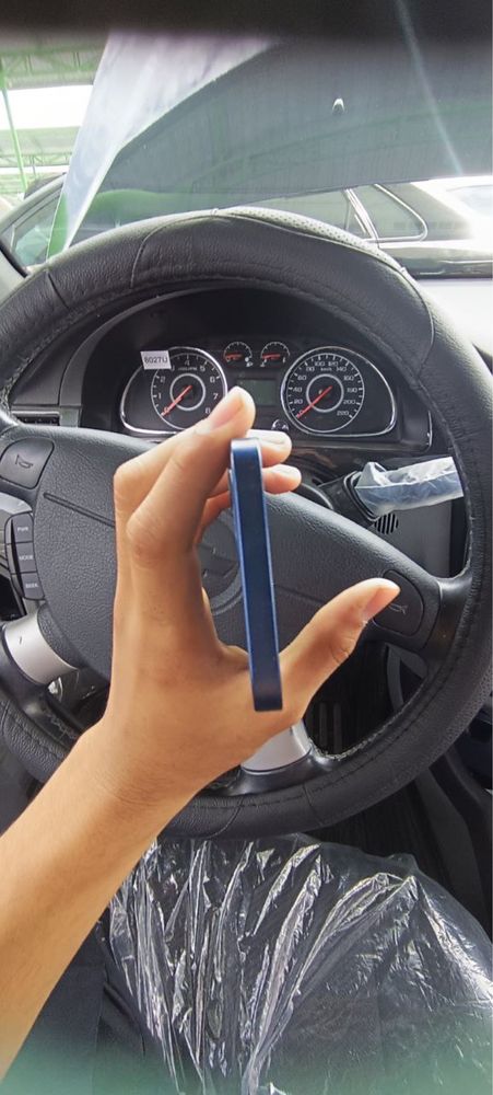 Iphone 12 64 gb Kardak bor