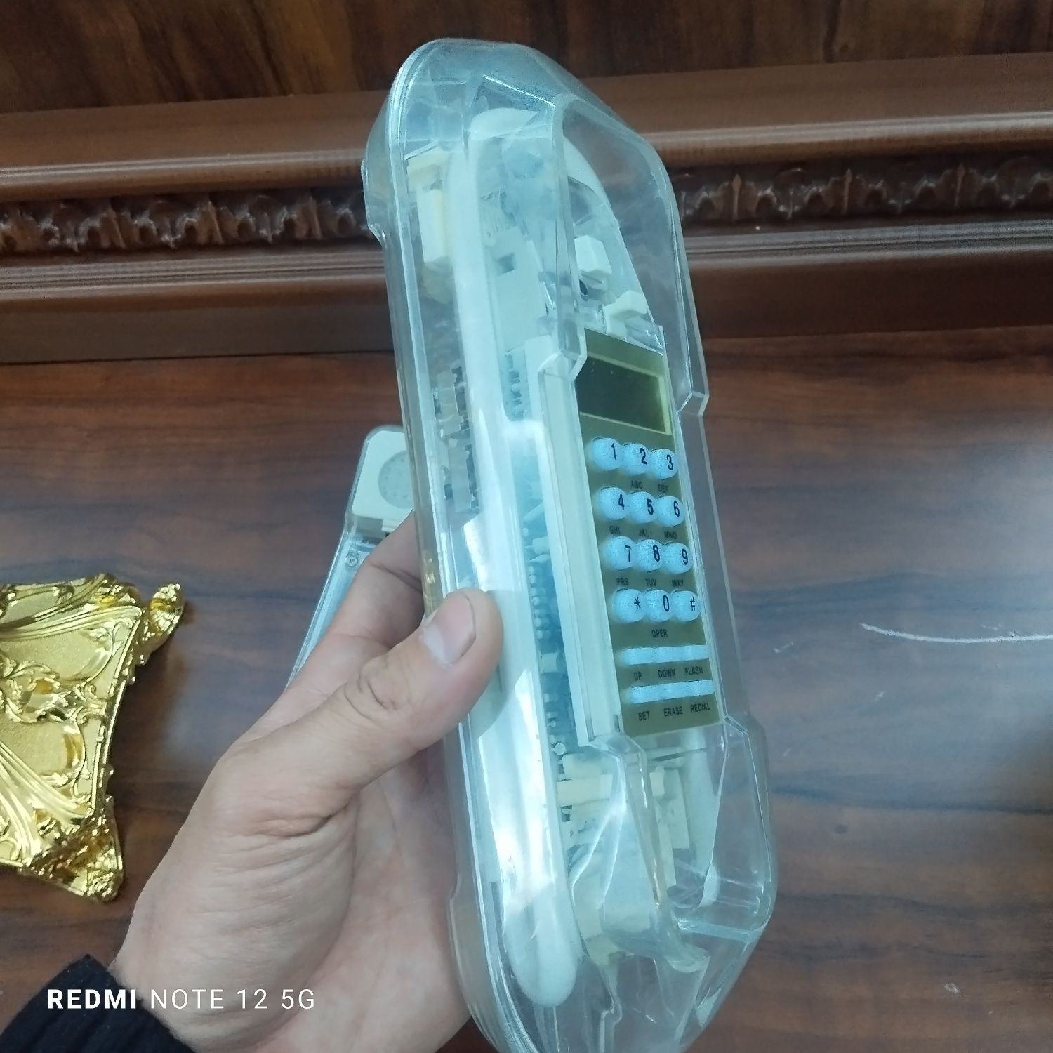 Telefon apparati sotiladi