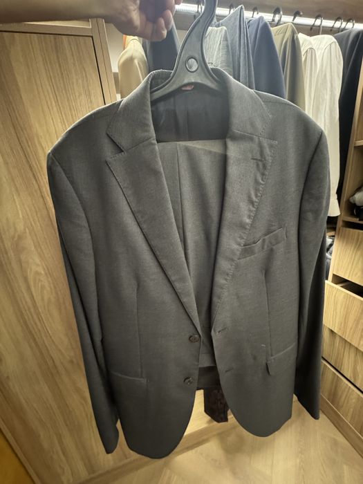 Костьюм Massimo Dutti