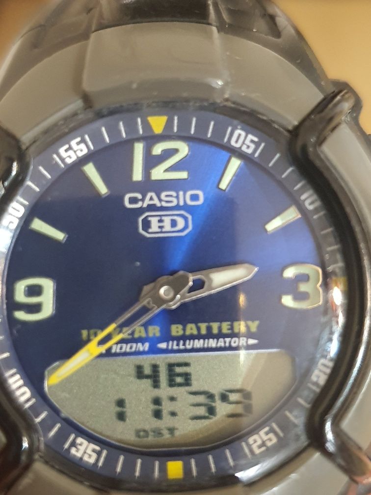 Наручные кварцевые мужские часы Casio HDC-600