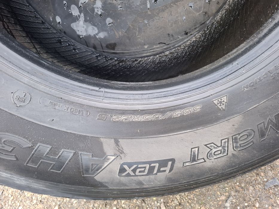 Vand 1 sau 2 sau 4 anvelope 385 65 22.5 bune fara defecte