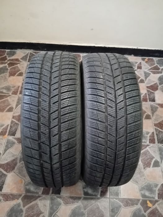 2 бр. зимни гуми 205/55R16 - отлично състояние