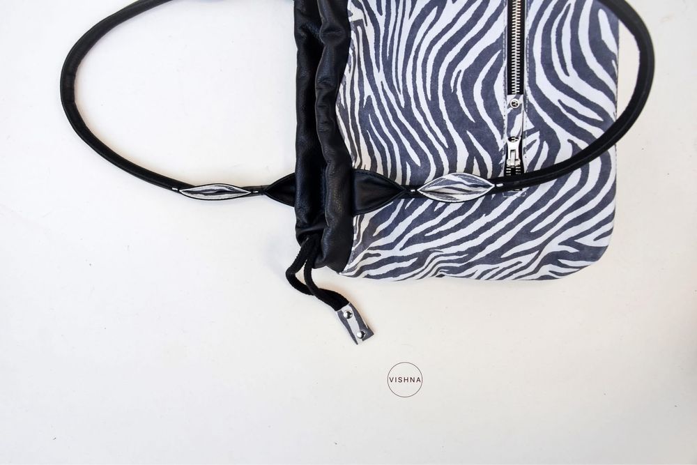 Дамска чанта Handmade  by  V I S H N A