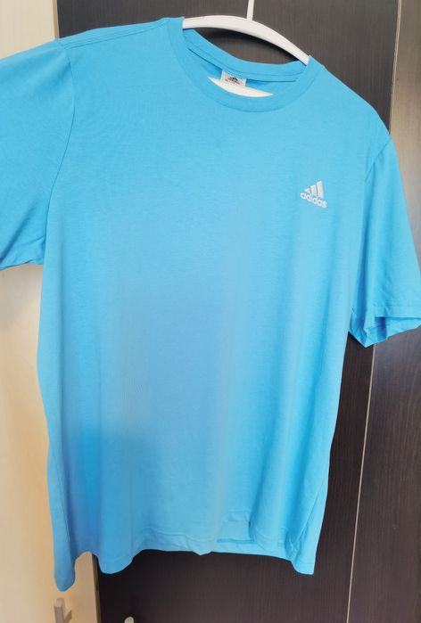 2 Tricouri Adidas Noi marimea L