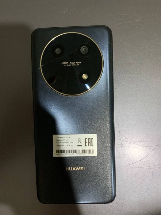 Хуавей Нова 12 ай