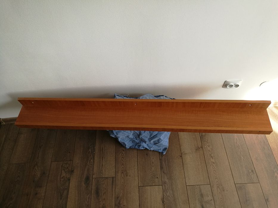 Etajere de montat pe perete 3 bucăți.