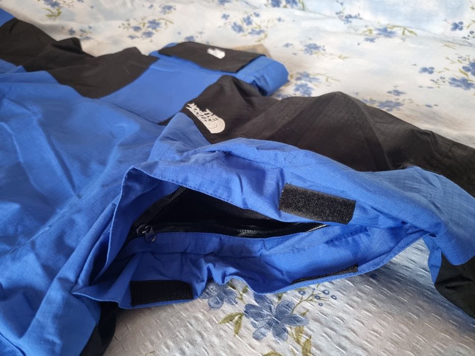 Geaca de iarna The North Face waterproof goretex cu polar detasabil