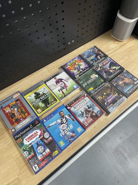 Lot 15 jocuri ps1 ps2 ps3 ps4