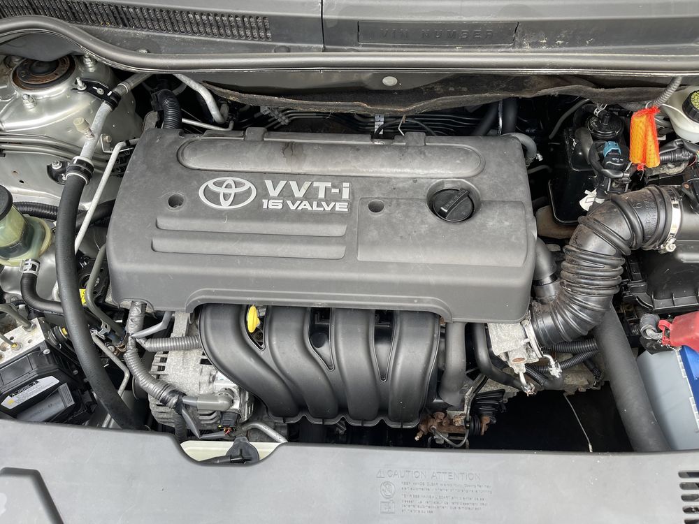 На Части Toyota Coralla verso Тойота Корола Версо 1.6 vvt-i 110к.с