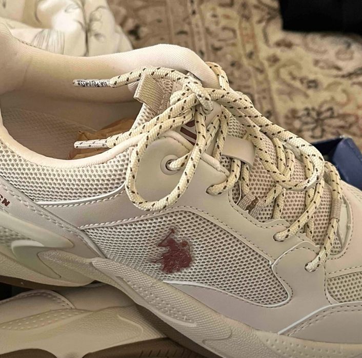 Uspa Ralph lauren бежови маратонки