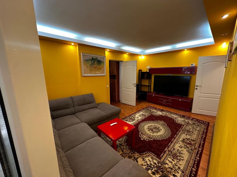 Apartament cu 3 camere Pajura