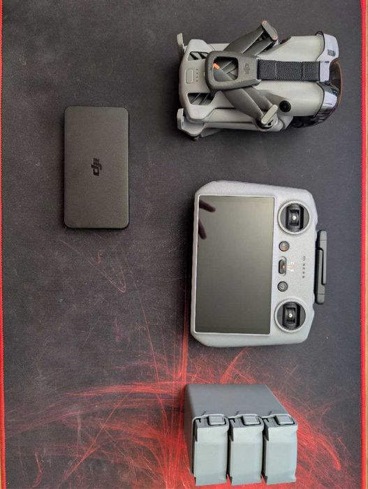 Дрон DJI Mini 5 Pro (fly more combo)