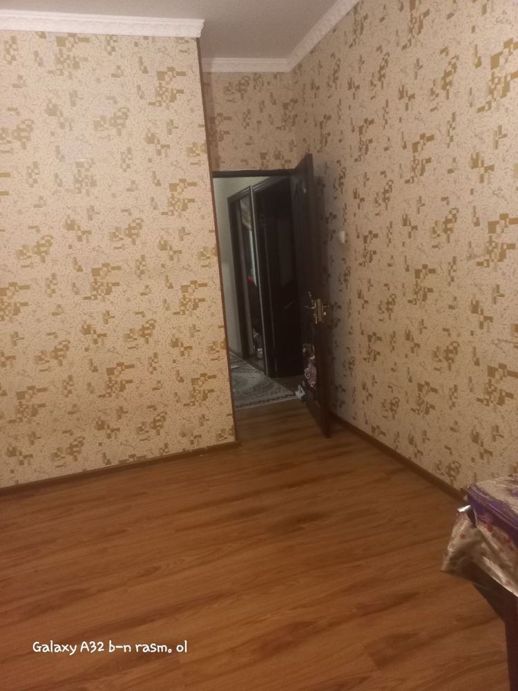 Сдается трехкомнатная квартира