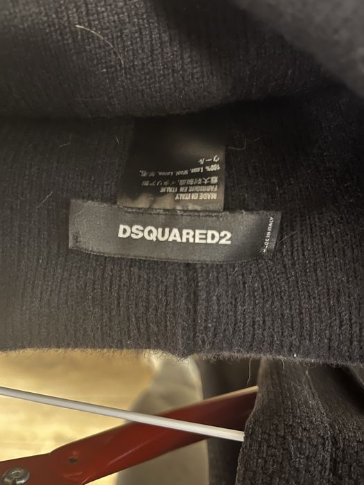 Зимна шапка Dsquared2