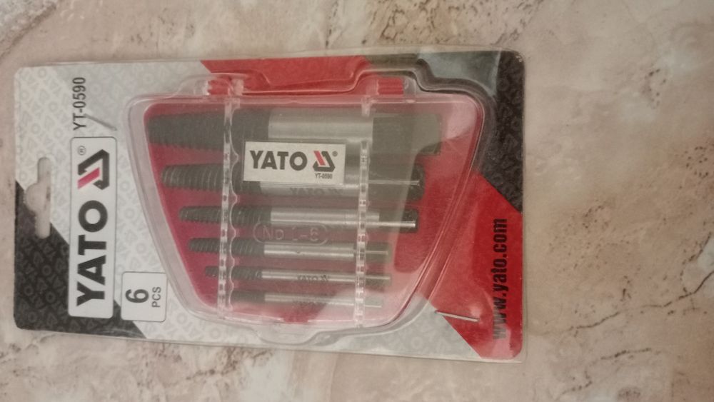 Extractoare Scos șuruburi.