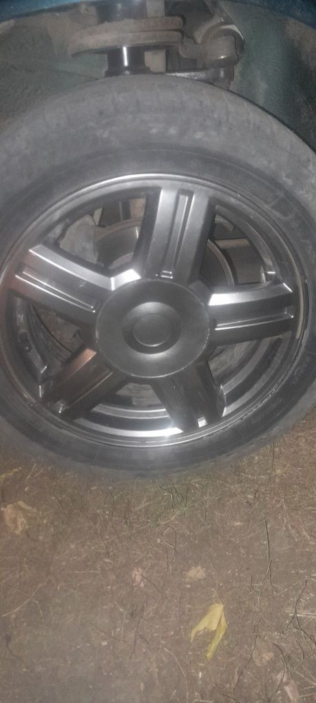 Продам диск с резинои р15 торус