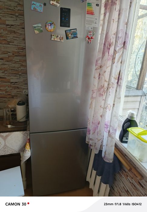 Холодильник Samsung. Морозильник  Берюса.