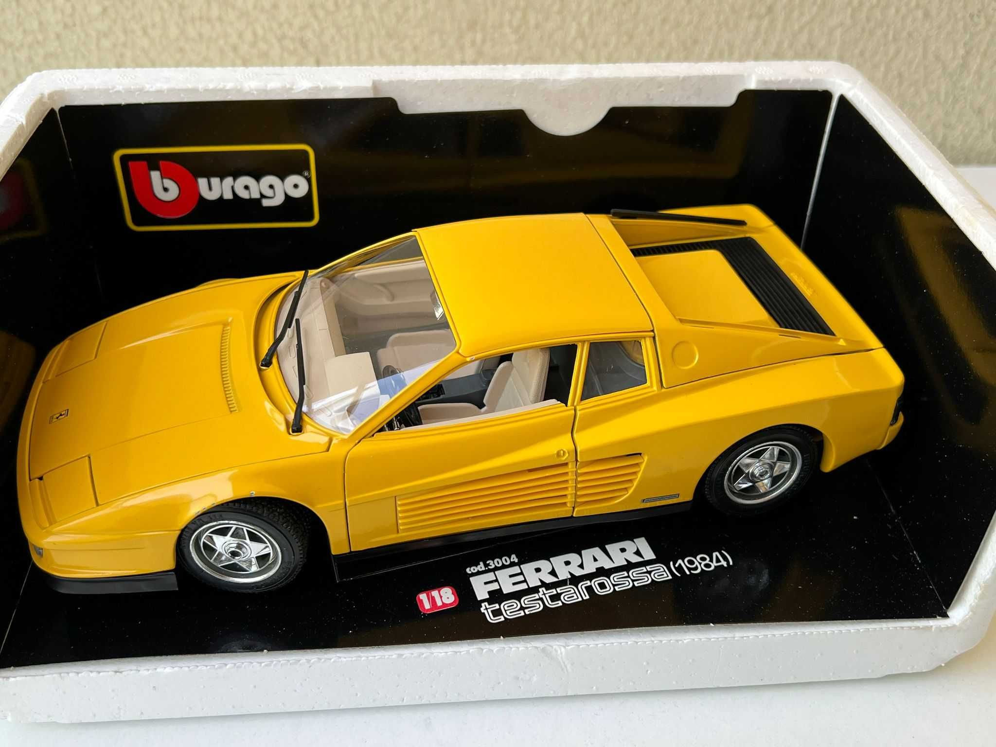 Macheta Auto 1/18 Burago Ferrari 512 Testarossa 1984