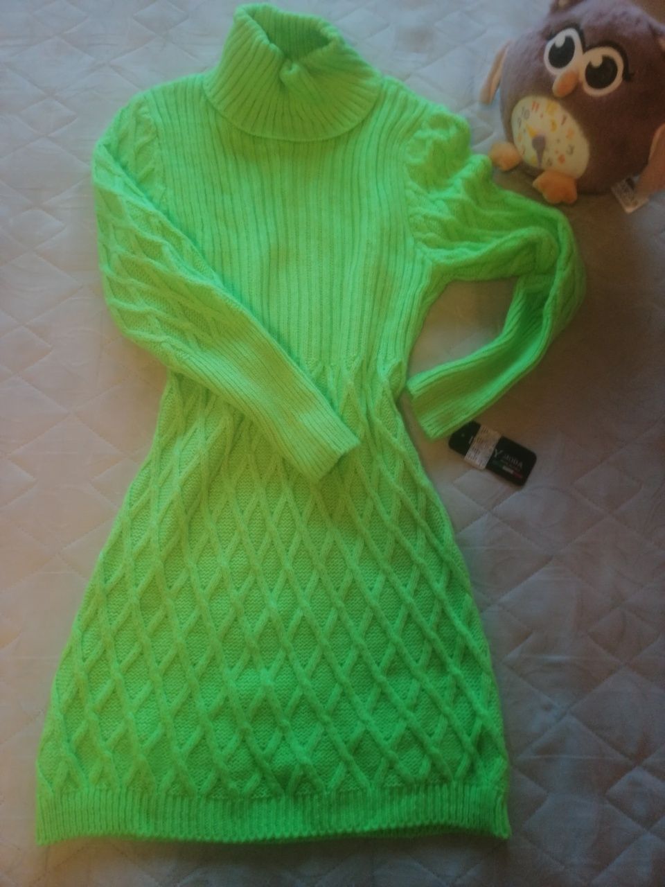 Нова Зелена рокля, полуполо фино машинно плетиво, гривна и пръстен