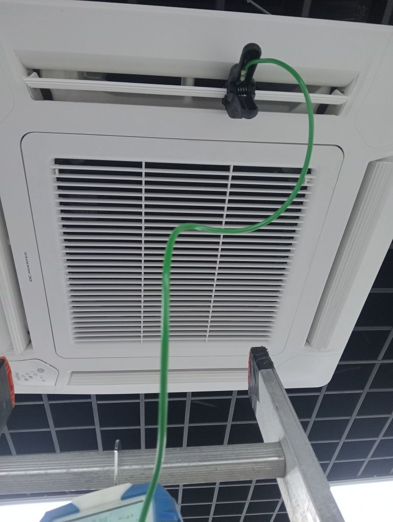 Montaj aer conditionat