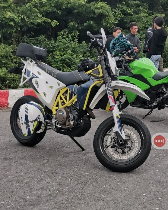Husqvarna 701 Supermoto 2018
