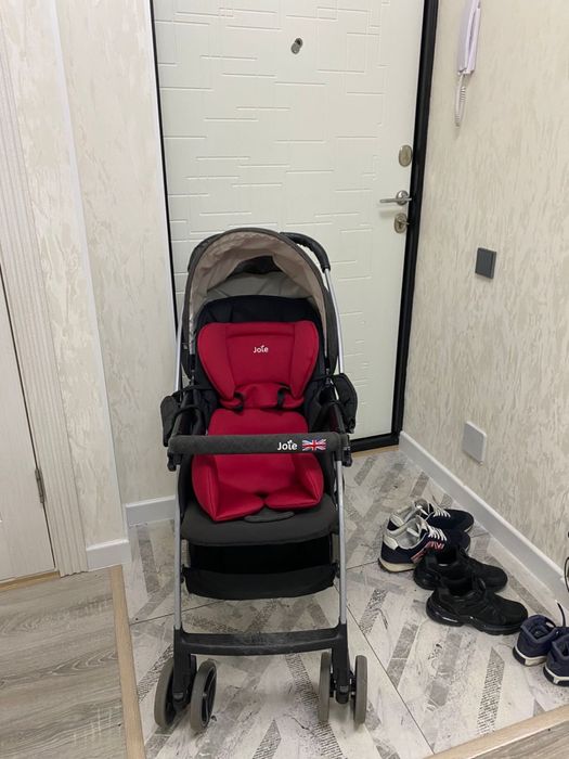 Срочно продам коляску