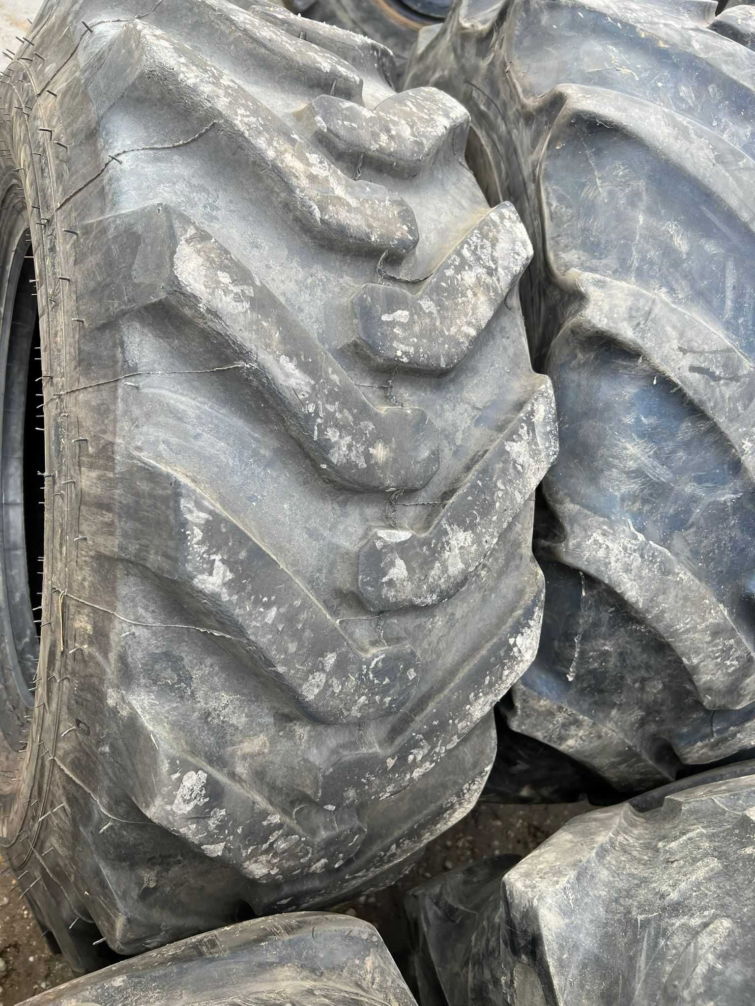 Anvelopa 12.5/80 R18 Michelin