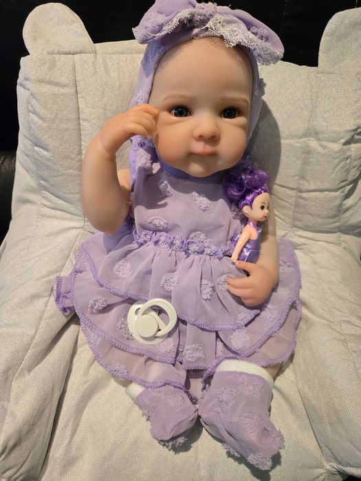 Реалистични кукли