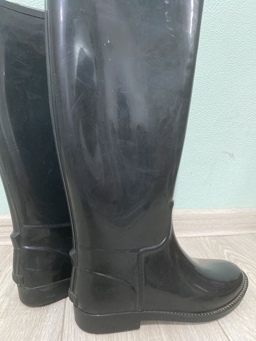 Продаю резиновые сапоги