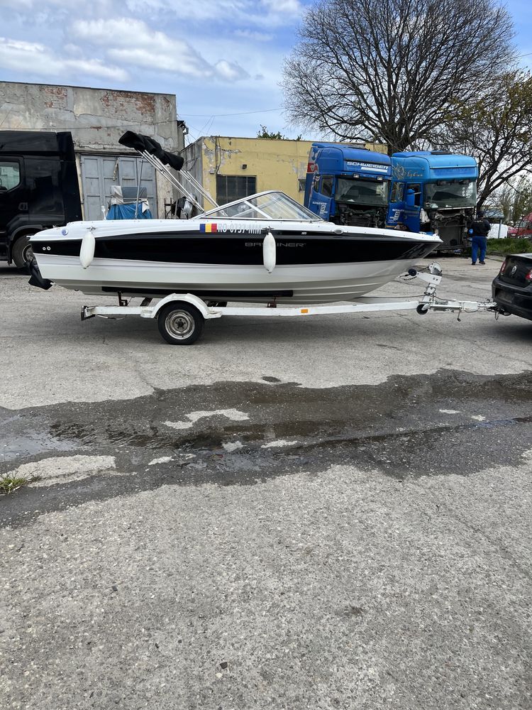 Bayliner 185 bowrider