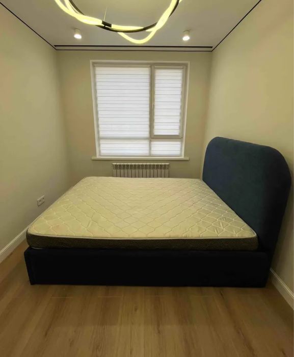 Продам матрас 140х200