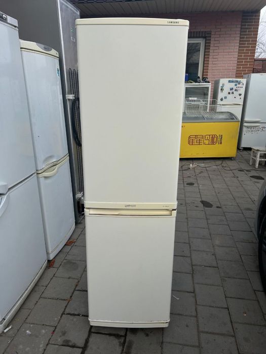 Холодильник с доставкой