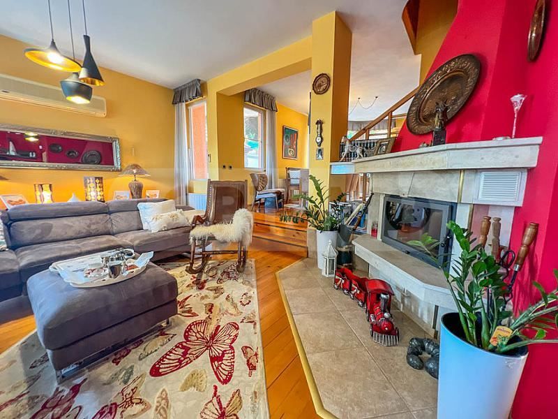 Продава се Къща в с. Рогачево, Област Добрич - 400 кв.м за 1300 €/кв.м - Снимка #5