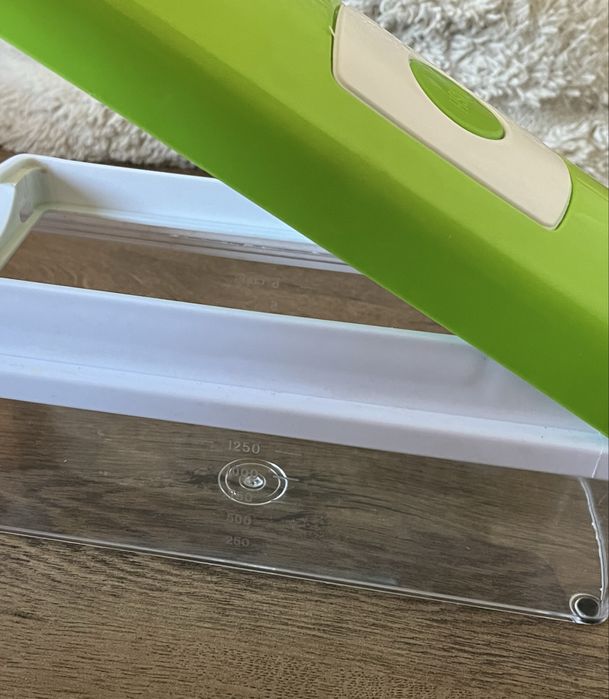 Уред за прецизно рязане в една стъпка