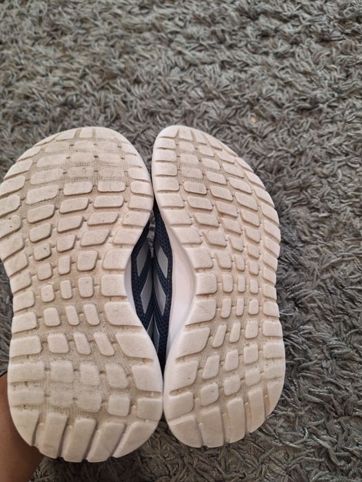 Маратонки Adidas