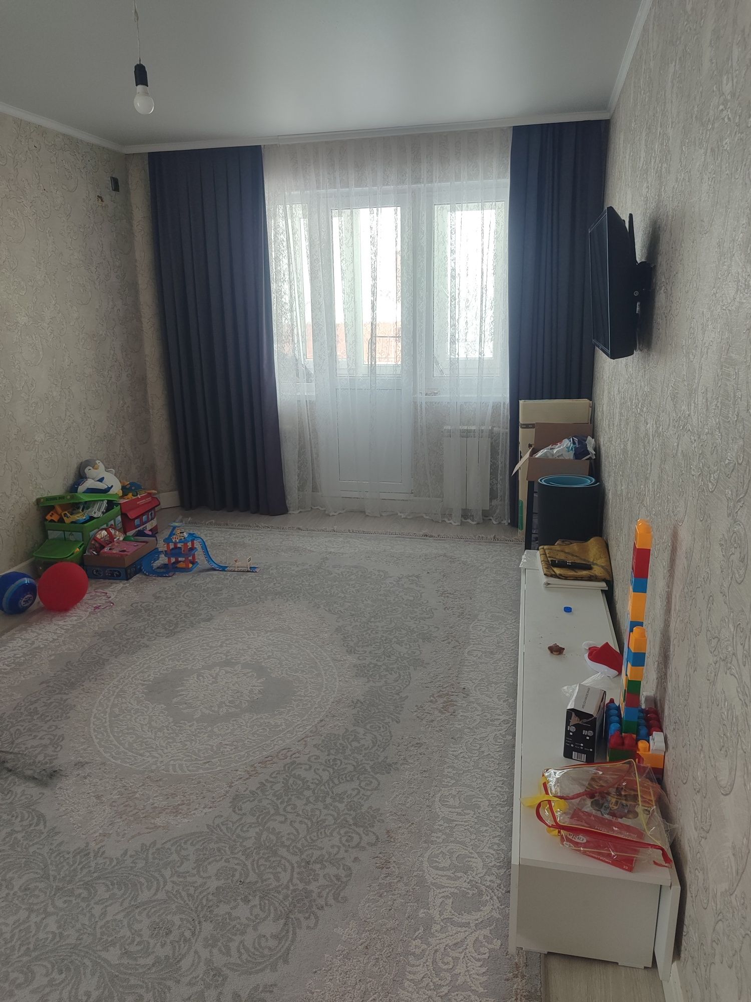 Продается 2 кв район спутник